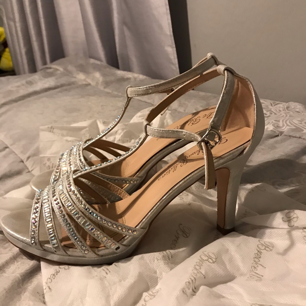 Glittery silver heels